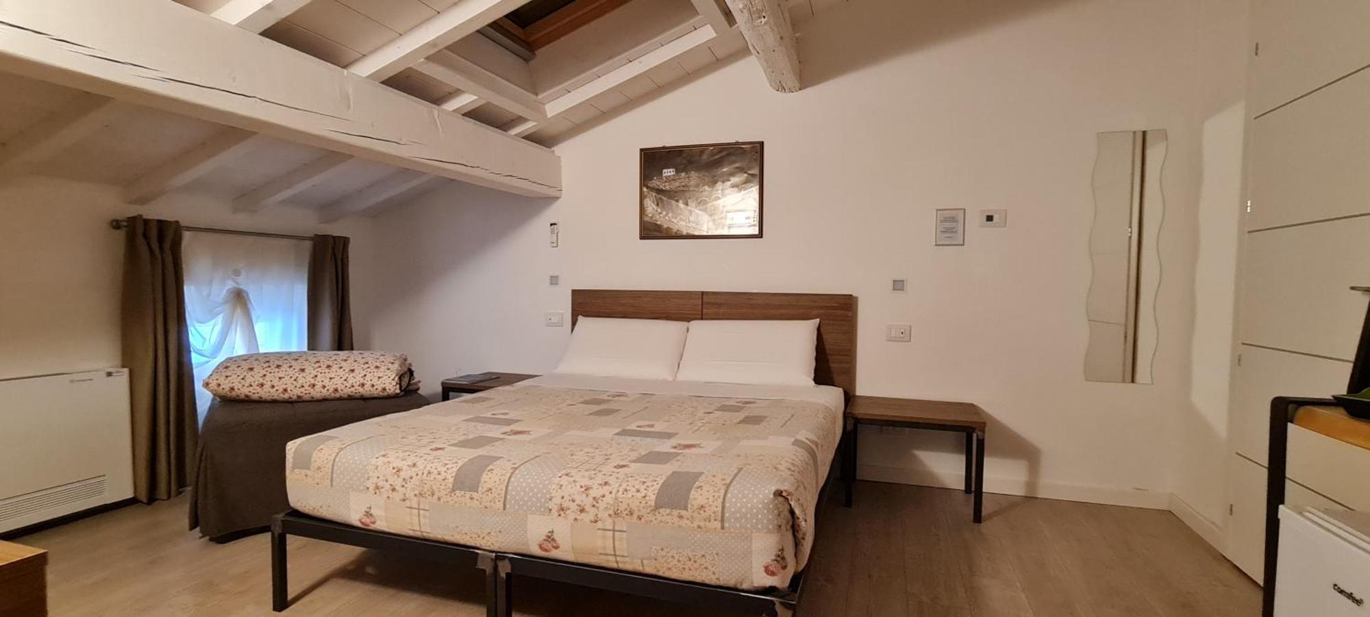 Carrera Home Appartamenti Verona - Bike Hotel Pokoj fotografie